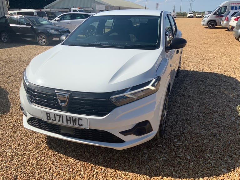 2021 Dacia Sandero 1.0 Tce Essential 5dr HATCHBACK Petrol Manual