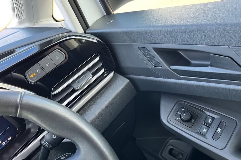 2025 Ford Transit Connect 1.5 EcoBoost PHEV 150 Trend Van Auto PANEL VAN PETROL/ELECTRIC Automatic