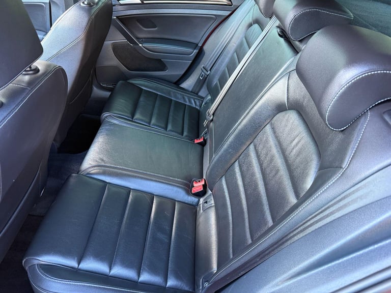 VOLKSWAGEN GOLF 2.0 TDI BlueMotion Tech GTD Red Auto Diesel 2015