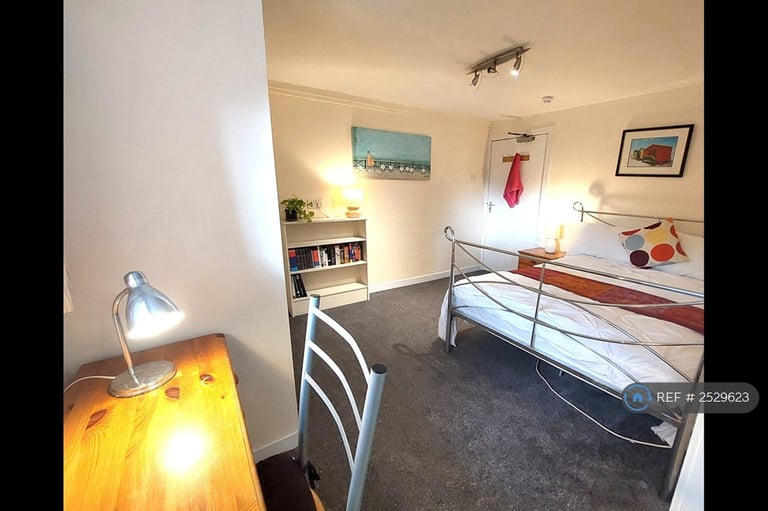 1 bedroom in Whitesands, Dumfries, DG1 (#2529623)