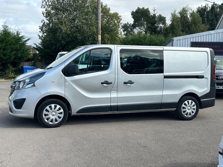 VAUXHALL VIVARO 1.6 CDTi 2900 Crew Cab +Â