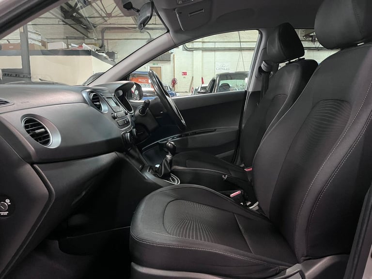 2017 Hyundai i10 1.2 Premium Euro 6 5dr HATCHBACK Petrol Manual