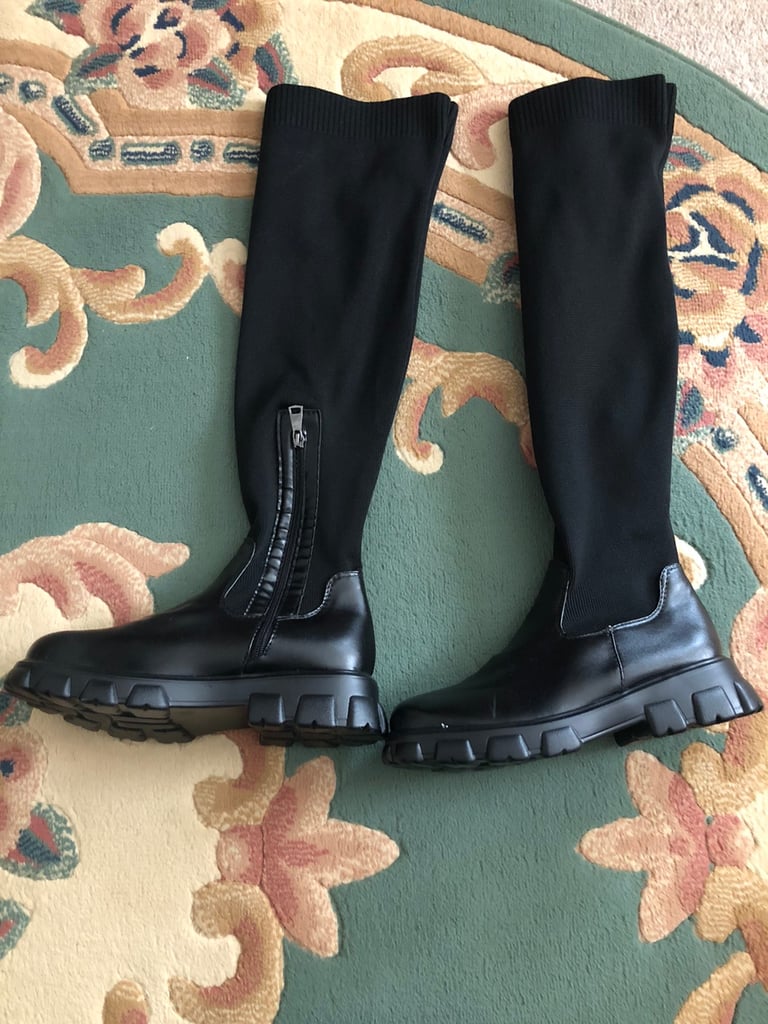 Ladies boots size 6.5/7