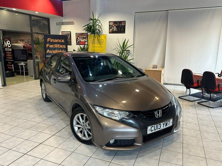 image for HONDA CIVIC 1.8 i-VTEC ES 2013
