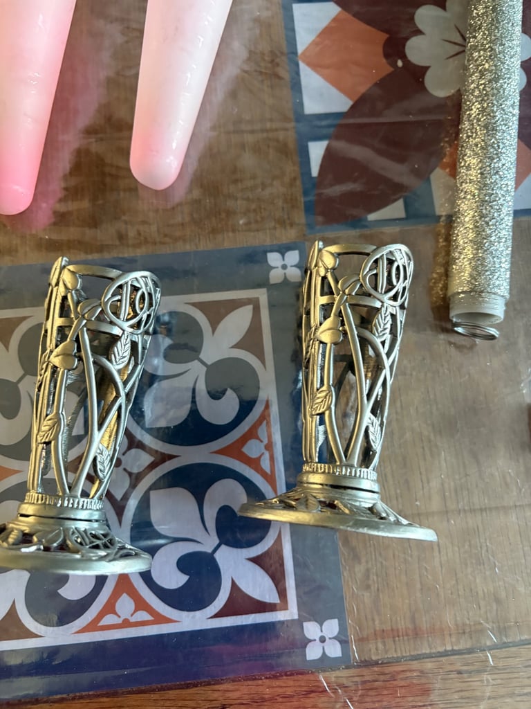 Battery candle + candle stick 