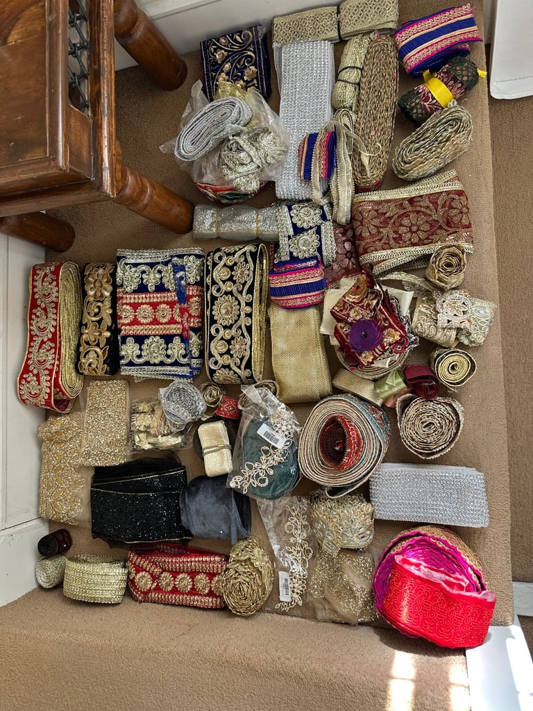 Laces & borders for dresses 