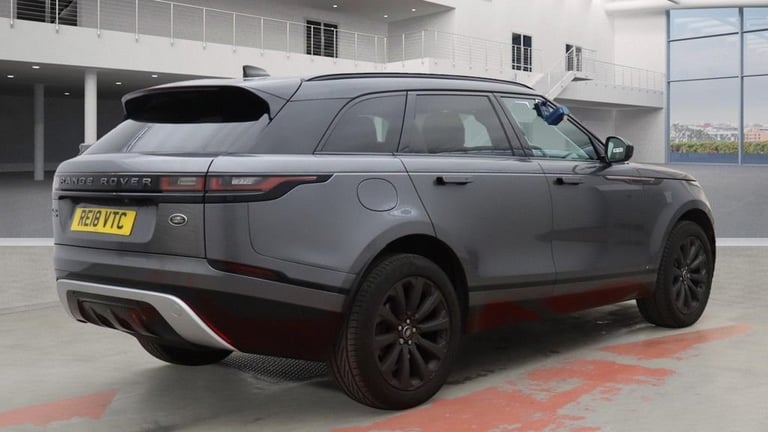 2018 Land Rover Range Rover Velar 2.0 D240 R-Dynamic SE 5dr Auto ESTATE DIESEL Automatic