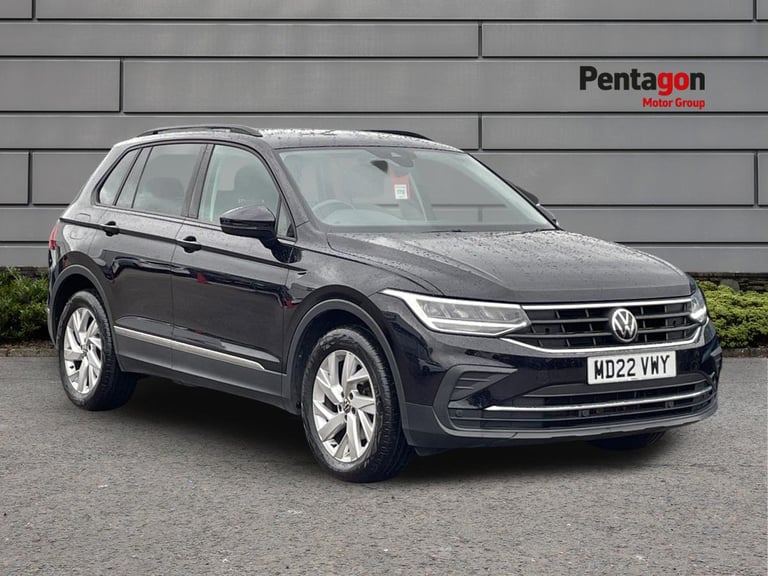 image for  Volkswagen Tiguan 1.5 Tsi Life Suv 5dr Petrol Manual Euro 6 s/s 150 Ps Petrol