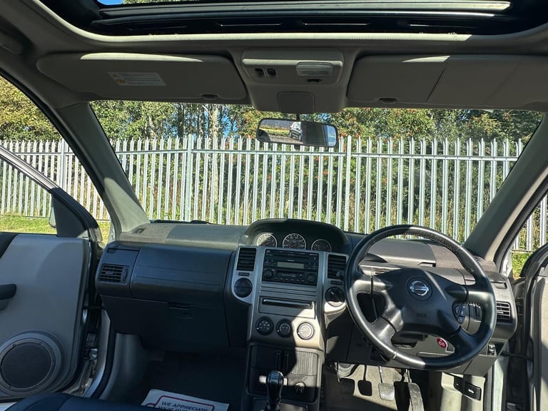 NISSAN X-TRAIL 2.5 SVE 2004