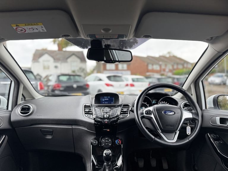 2017 Ford Fiesta 1.25 Zetec Hatchback 3dr Petrol Manual Euro 6 (82 ps) Hatchback Petrol Manual
