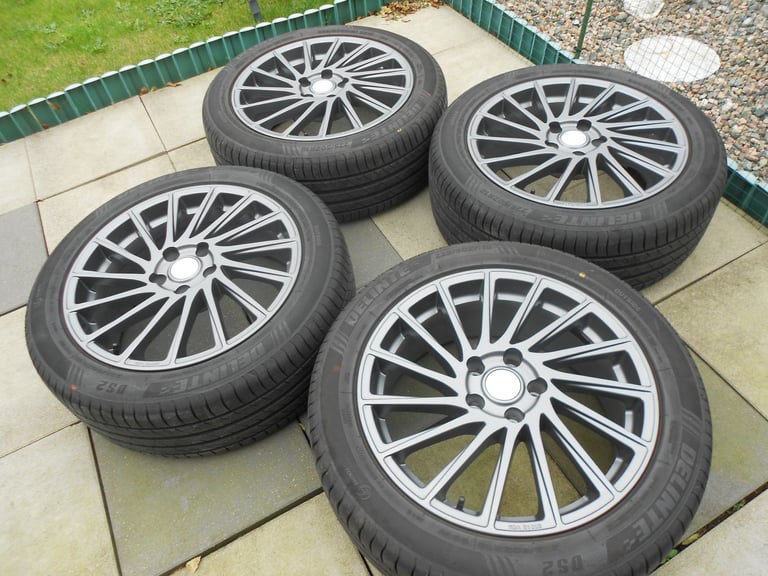 NISSAN 18" ALLOYS