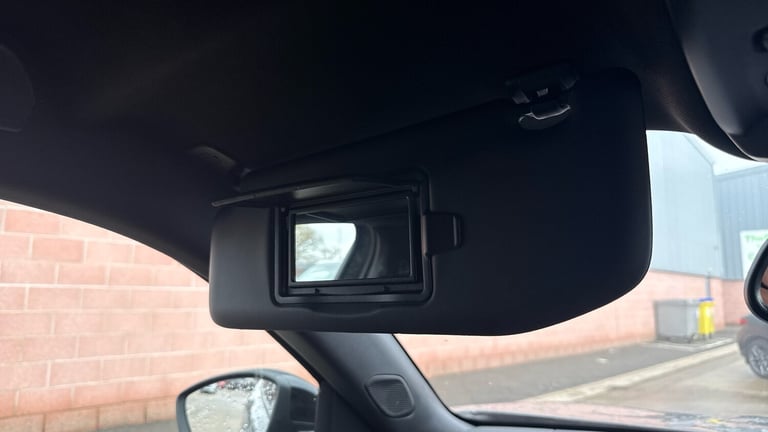 2024 Peugeot 2008 50kWh Allure SUV 5dr Electric Auto (7kW Charger) (136 ps) SUV Electric Automatic