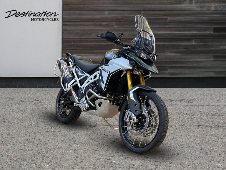 2025 Triumph Tiger 900 RALLY PRO PREMIUM TWIN COLOUR Petrol black 6 Speed