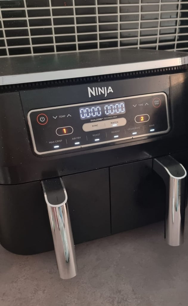 * Ninja Air Fryer * 