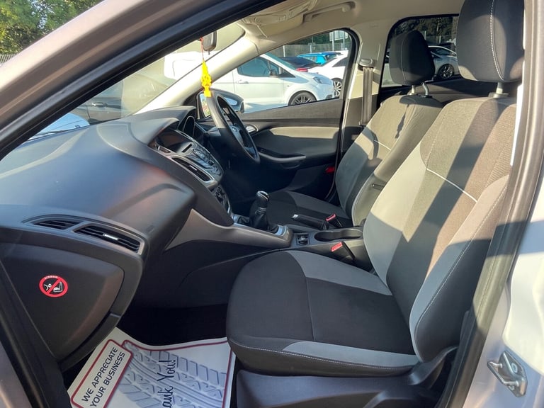 2011 Ford Focus 1.6 Edge 5dr HATCHBACK Petrol Manual