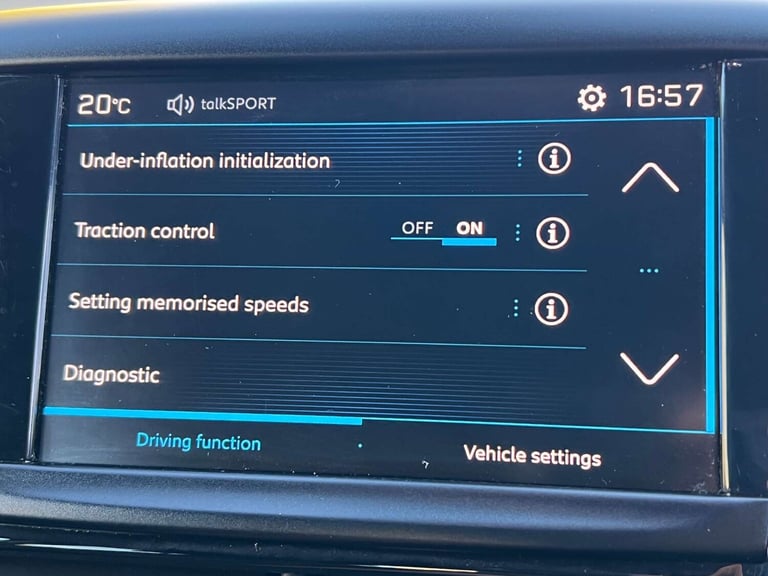 2017 Peugeot 208 1.2 PureTech Allure Premium Hatchback 5dr Petrol Manual Euro 6 (s/s) (82 ps Hatc...