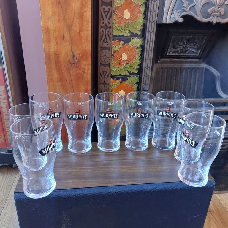 Nine Murphy's Irish Stout Beer Pint Glasses 