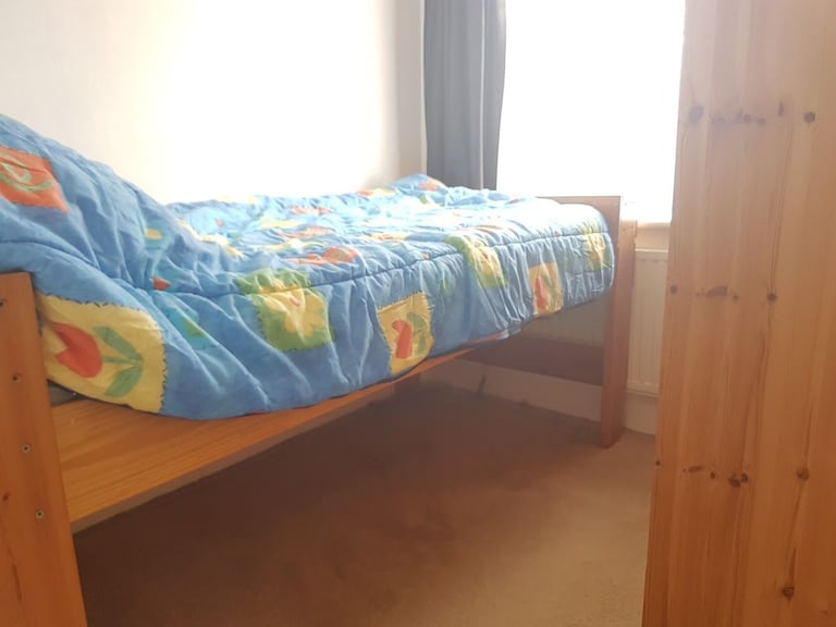 image for Spacious Single Bedroom
