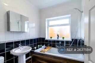 2 bedroom house in Byerley Road, Portsmouth, PO1 (2 bed) (#2637594)