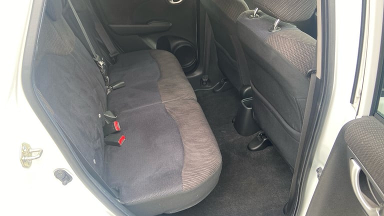 2015 Honda Jazz 1.4 i-VTEC ES Plus 5dr CVT HATCHBACK PETROL Automatic