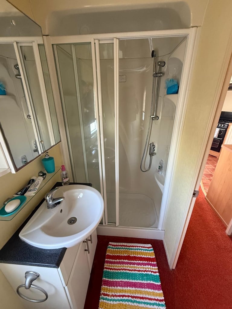 CHEAP CARAVAN FOR SALE OFF SITE 3 BEDROOMS DOUBLE GLAZED