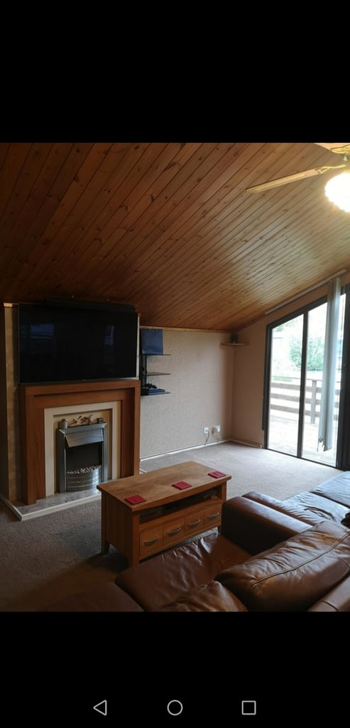 Cabin for sale tattershall lakes 