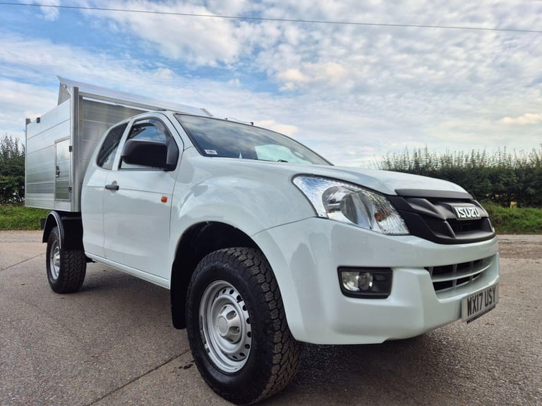 2017 Isuzu D-Max 2.5 TD Extended cab 4x4 Arborist tipper 3,5t towing WE HAVE A CHOICE OF 4X4 PICK...