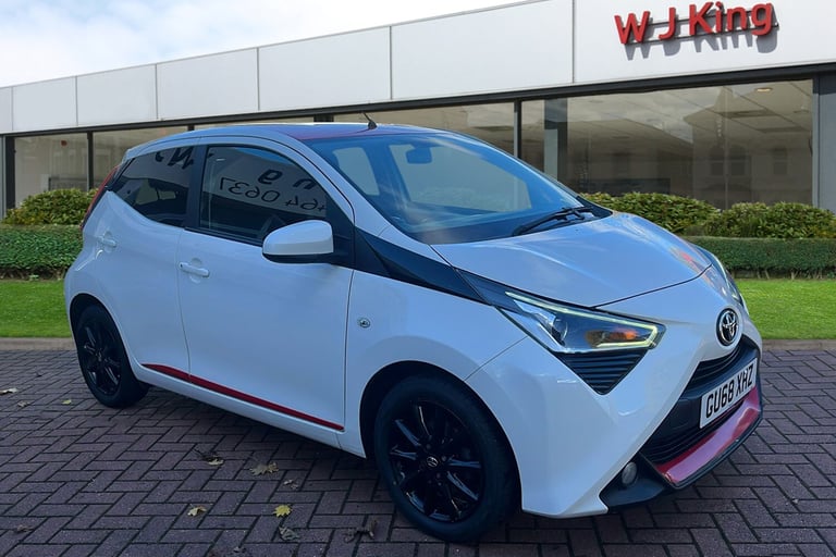 image for  Toyota Aygo 1.0 Vvt I X Press Hatchback 5dr Petrol Manual Euro 6 71 Ps Petrol