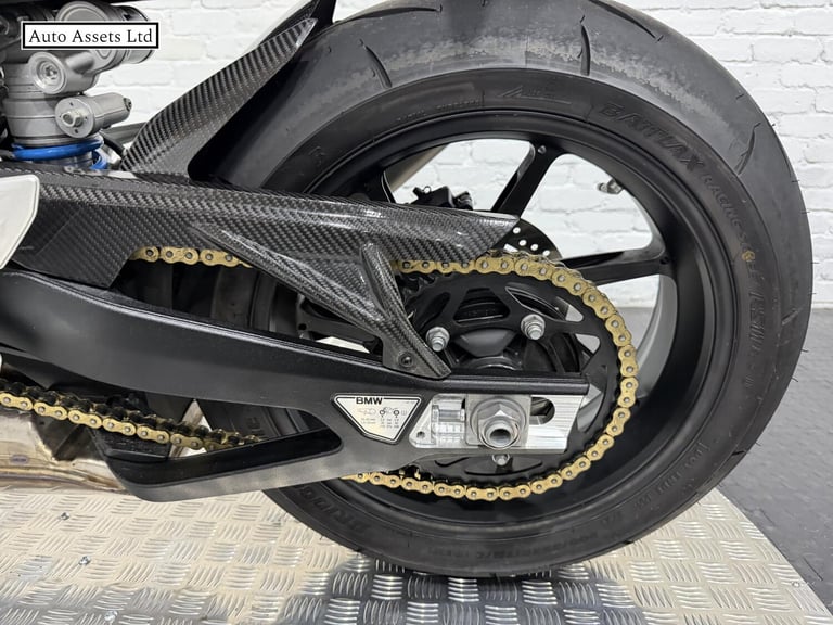 2024 BMW M 1000 R 1000 Naked Petrol Claw-shifted Euro 5 (209 ps) Naked Petrol Manual