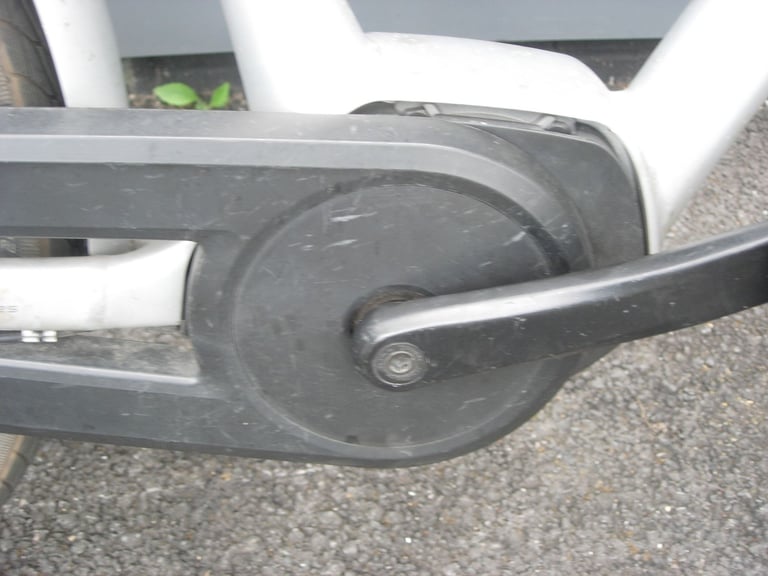 Electric Bike by Trek, Bosch Mid Drive, Silver, JUST SERVICED, CHEAP PRICE!!!