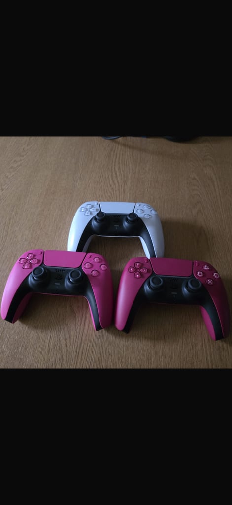 image for 3 ps5 controllers 