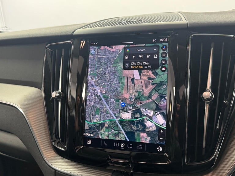 VOLVO XC60 2.0h T6 Recharge 18.8kWh Plus Auto AWD Euro 6 (s/s) 5dr 2024