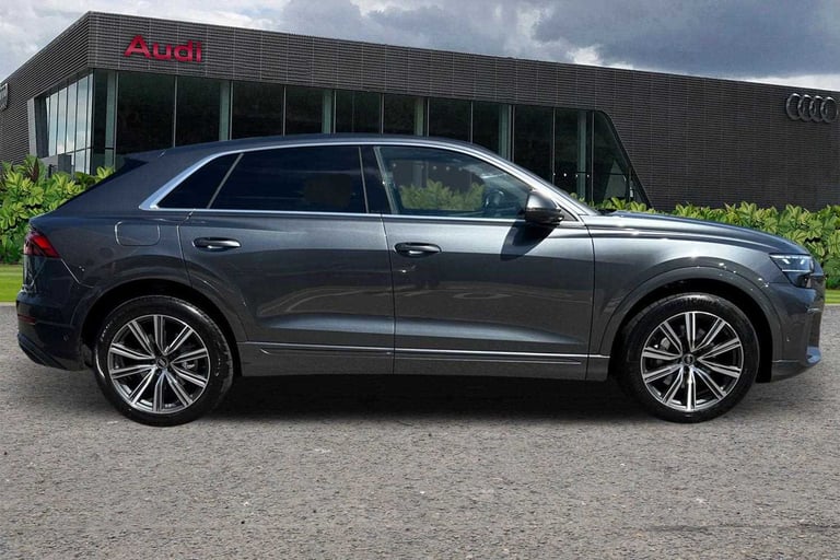 2025 Audi Q8 55 TFSI Quattro S Line 5dr Tiptronic SUV Petrol Automatic