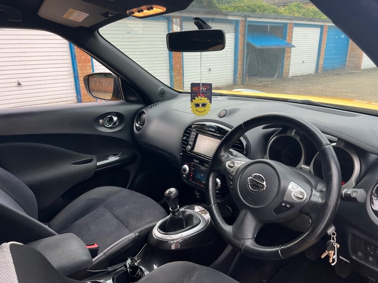Nissan, JUKE, Hatchback, 2015, Manual, 1461 (cc), 5 doors