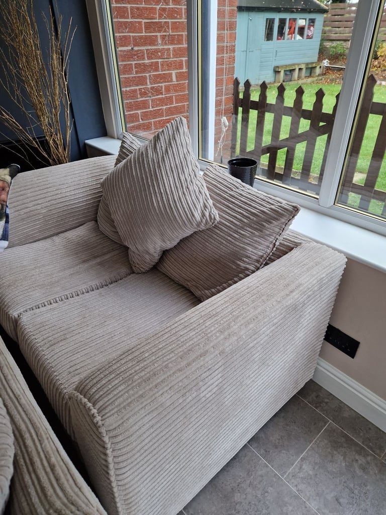 Beige sofa's 