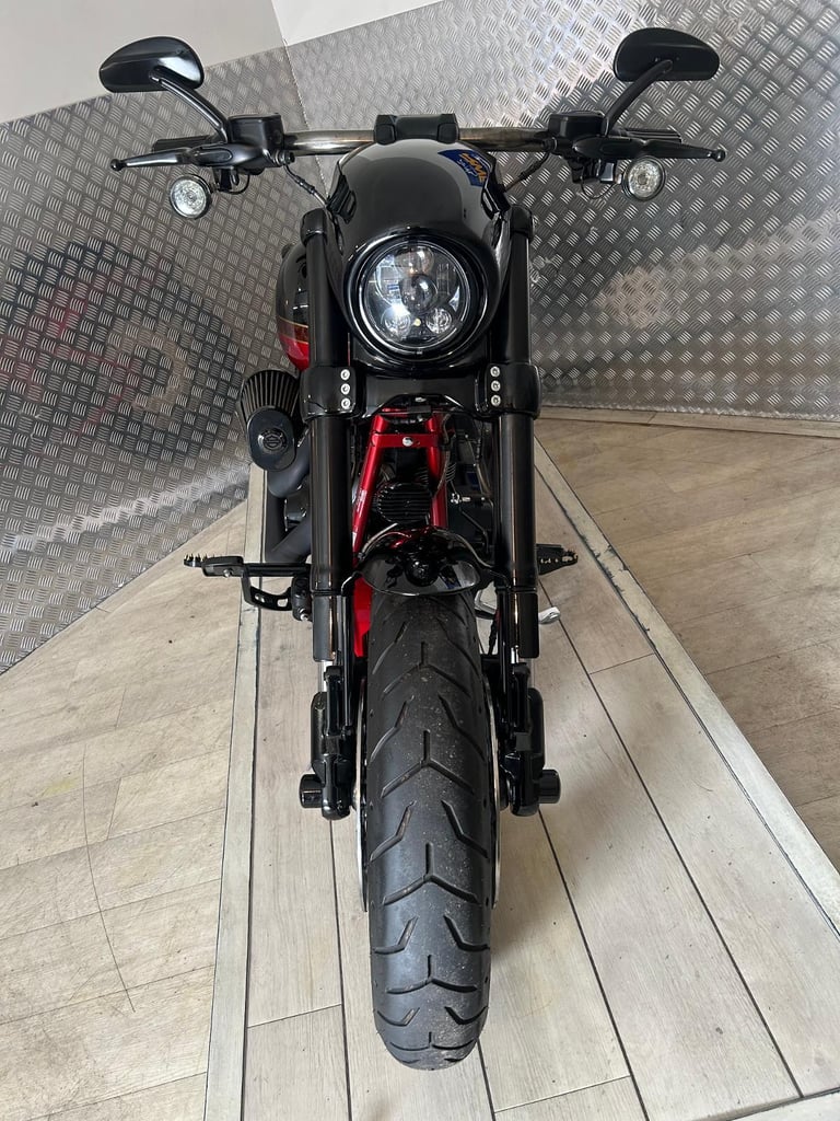 HARLEY-DAVIDSON PRO STREET BREAKOUT CVO 1801, 2017, ONLY 2 OWNERS & 1,463 MILES!