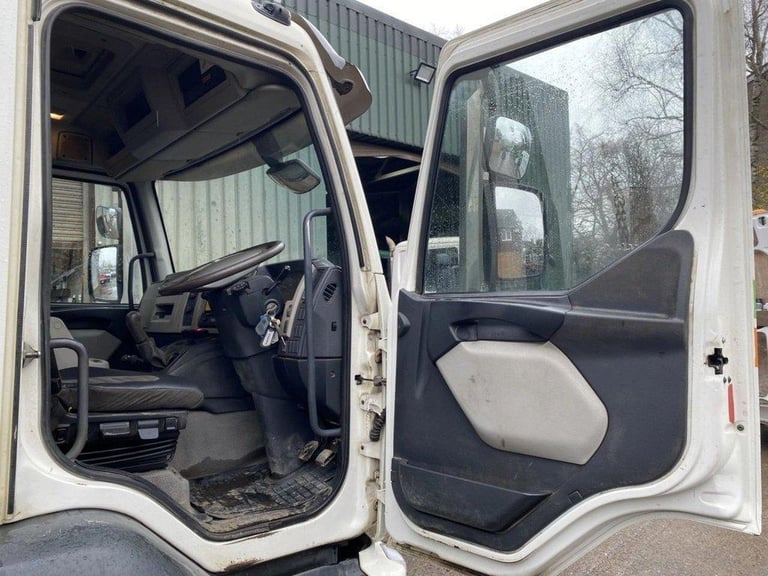 2014 VOLVO FL-250 SKIP LOADER