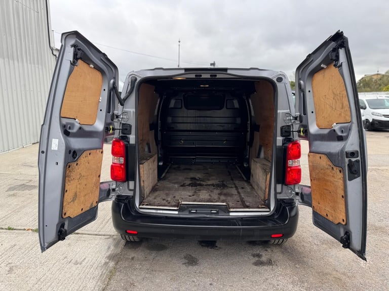 2021 Citroen Dispatch 1400 2.0 BlueHDi 145 Van Enterprise Pro PANEL VAN DIESEL Manual