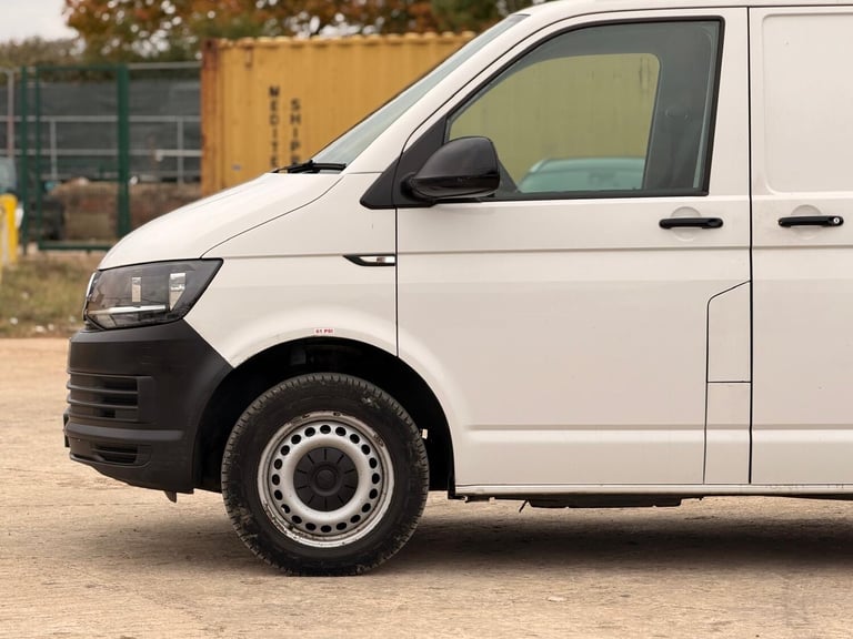 2017 Volkswagen Transporter 2.0 TDI BMT 102 Startline Van Euro 6 PANEL VAN Diesel Manual