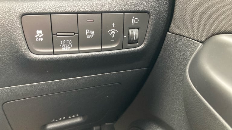 2021 Hyundai KONA 1.6 GDi Hybrid SE Connect 5dr DCT Hybrid Hatchback Hatchback Hybrid Automatic