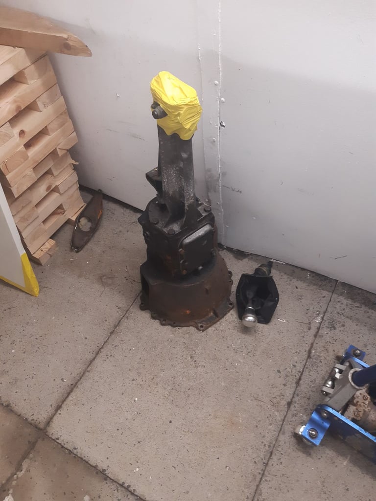 Ford 4 speed gearbox 