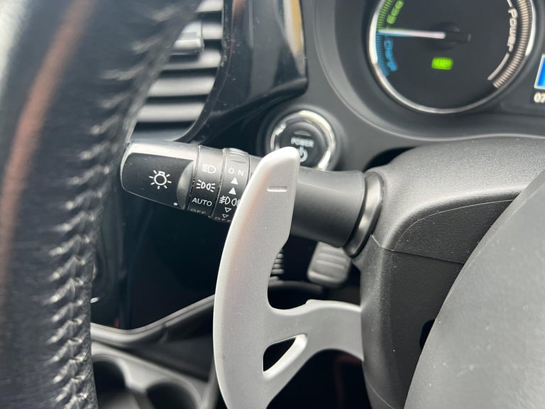  Mitsubishi Outlander 2.0h 12kWh GX3h CVT 4WD Euro 5 (s/s) 5dr Petrol/Electric Hybrid Automatic
