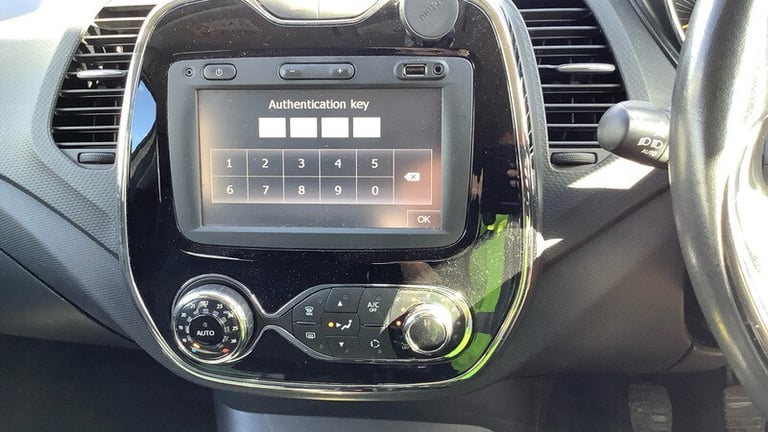 Renault Captur 1.5 dCi ENERGY Dynamique S Nav SUV 5dr Diesel Manual Euro 6 (s/s)