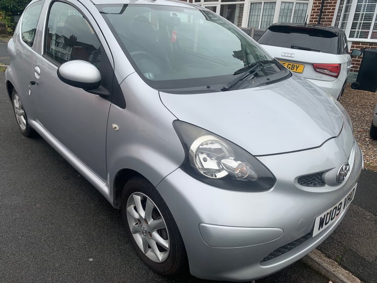 image for Toyota, AYGO, Hatchback, 2009, Manual, 998 (cc), 3 doors