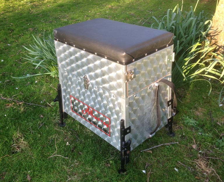 image for Vintage Fishing/Artist Seat Box Side Drawers Extending Legs