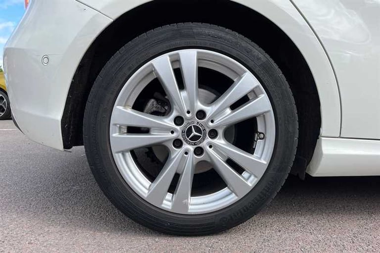 2018 Mercedes-Benz A-Class 1.5 A180d Sport (Premium) Hatchback 5dr Diesel 7G-DCT Euro 6 (s/s) (10...