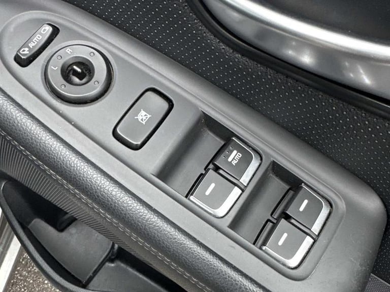 2017 Kia Carens 1.7 CRDi ISG 2 5dr Manual MPV Diesel Manual