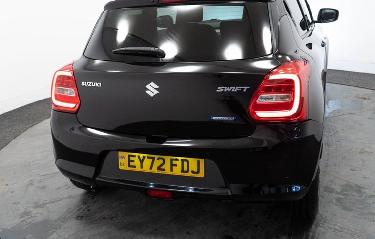 2022 72 SUZUKI SWIFT 1.2 DUALJET MHEV SZ-T HATCHBACK 5DR PETROL HYBRID MANUAL EU