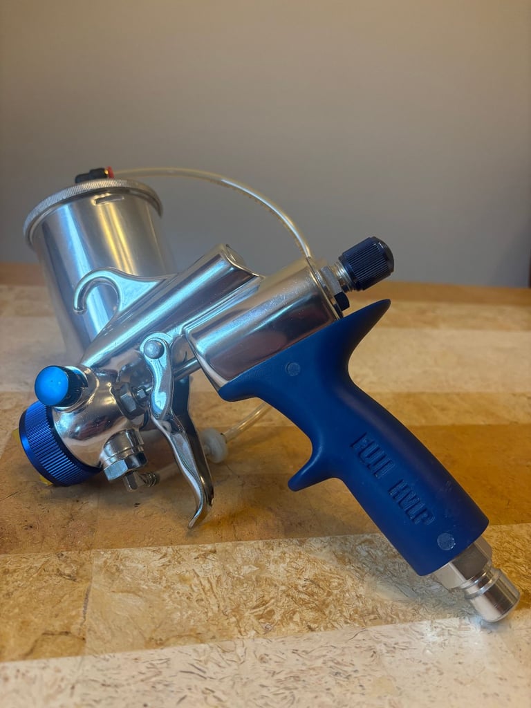 Fuji Spray Q4 Gold HVLP Turbine System – Barely Used – Complete Kit