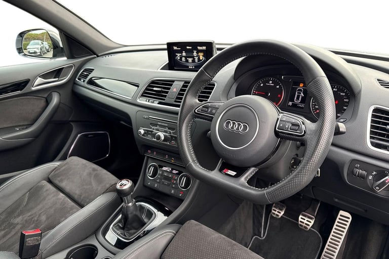 2018 Audi Q3 2.0 TDI Black Edition 5dr ESTATE DIESEL Manual